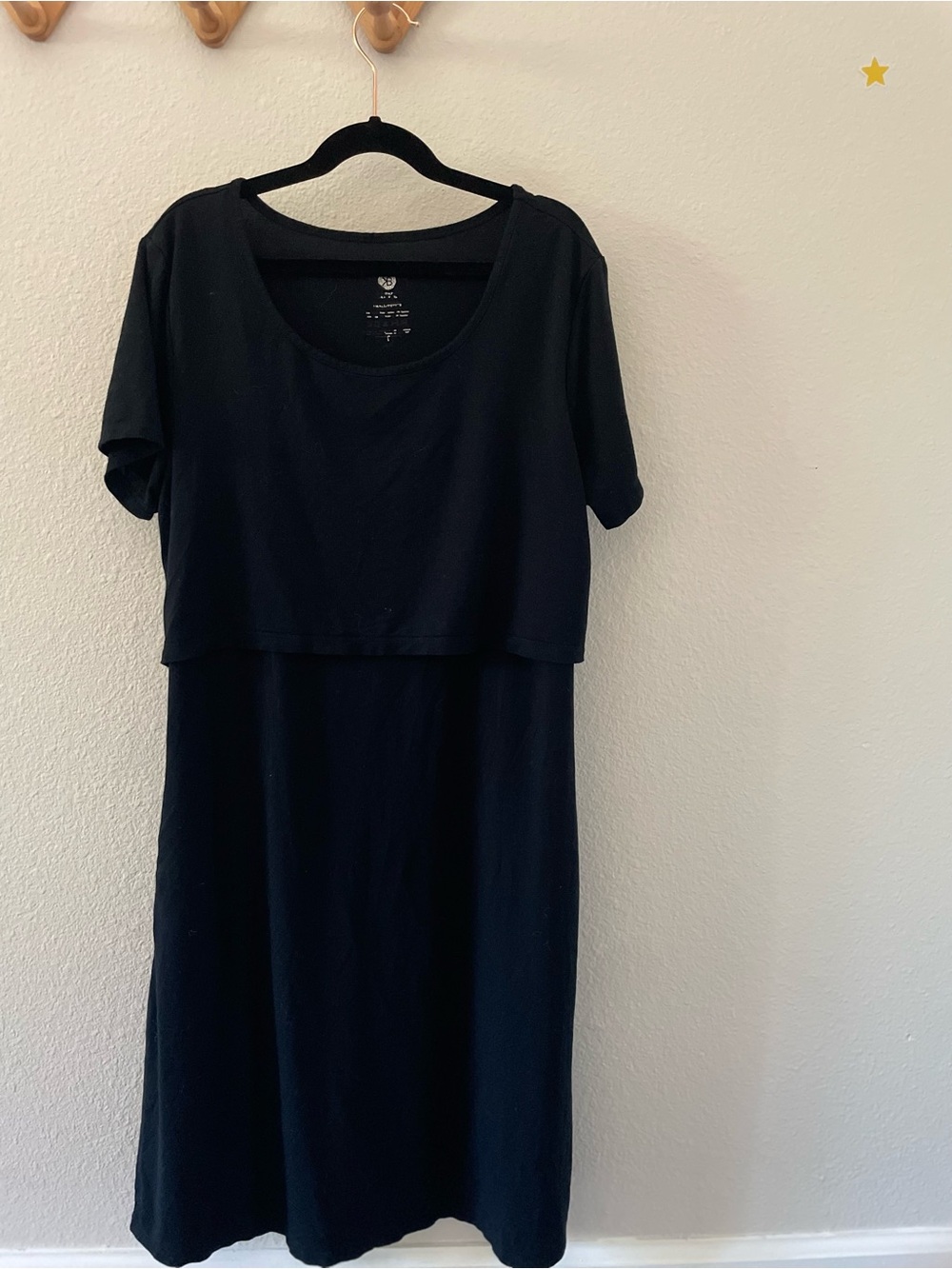 Black Short-Sleeve T-shirt Dress